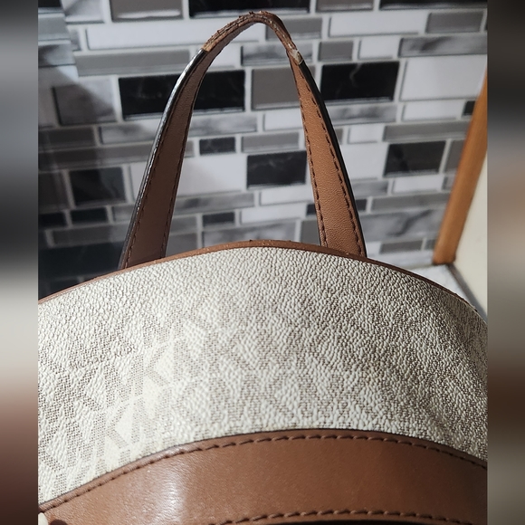 MK logo backpack - Picture 2 of 2